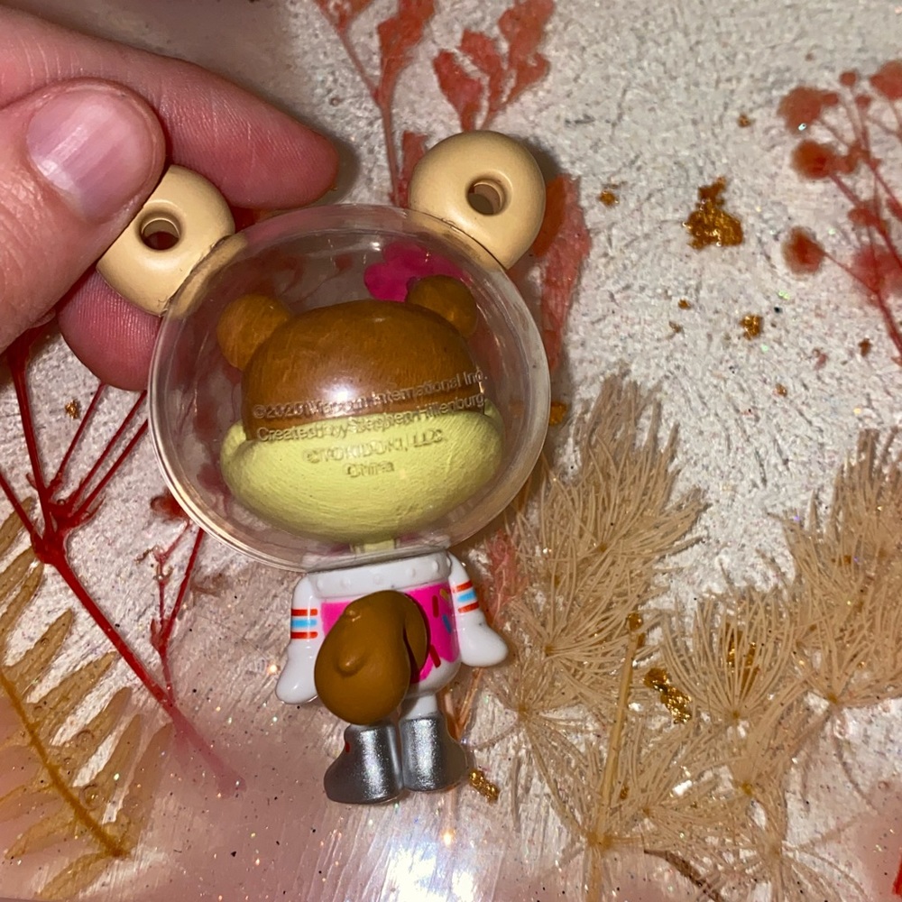 Tokidoki sandy cheeks character - Picture 3 of 5
